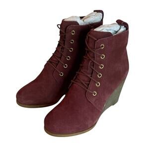 Classic Casual Chic Preppy Burgundy Suede Lace-Up Wedge Ankle Booties | 6